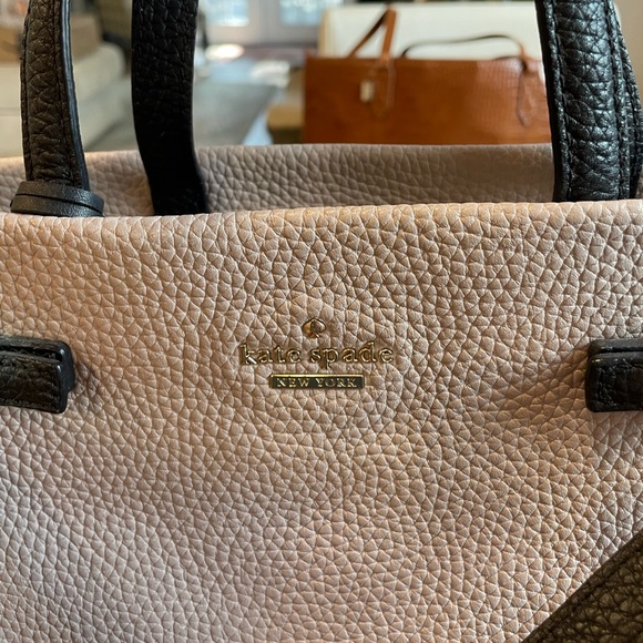 Kate Spade Bag - Picture 2 of 7